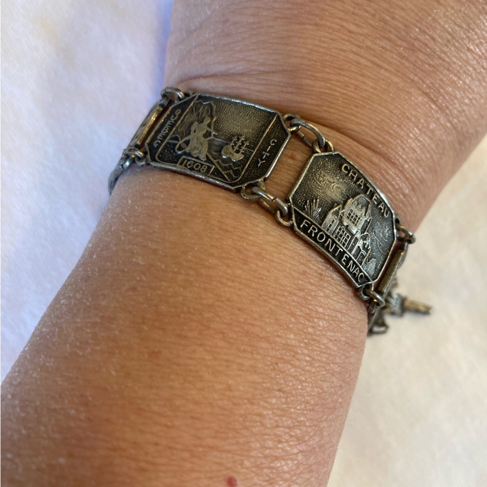 Quebec City Canada Vintage Souvenir Metal Panel Bracelet - Picture 6 of 11